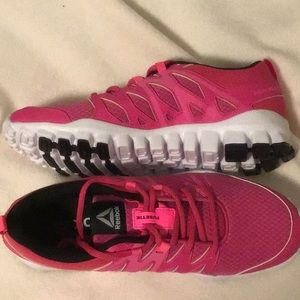 New Women’s Reebok Training Shoes Size 9